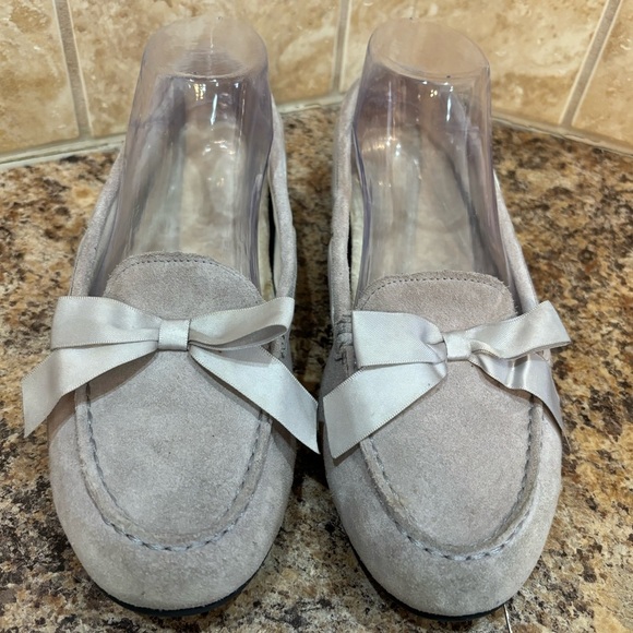 Vionic Alice Gray Suede Loafer Slippers Size 8 - Picture 4 of 14